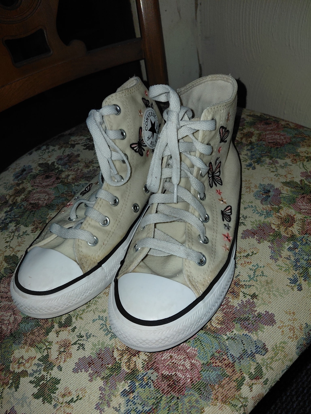 Converse Cream High-Top Sneakers with Butterfly Embroidery